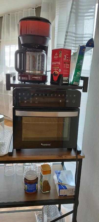 Schoene Sonnige Wohnung Juchen Bagian luar foto